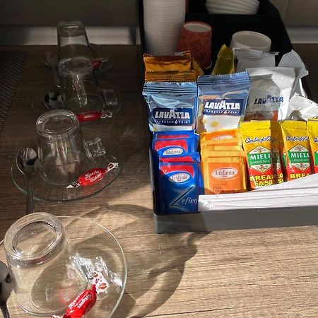 Ilpostogiusto Bed & Breakfast Torre Annunziata Luaran gambar